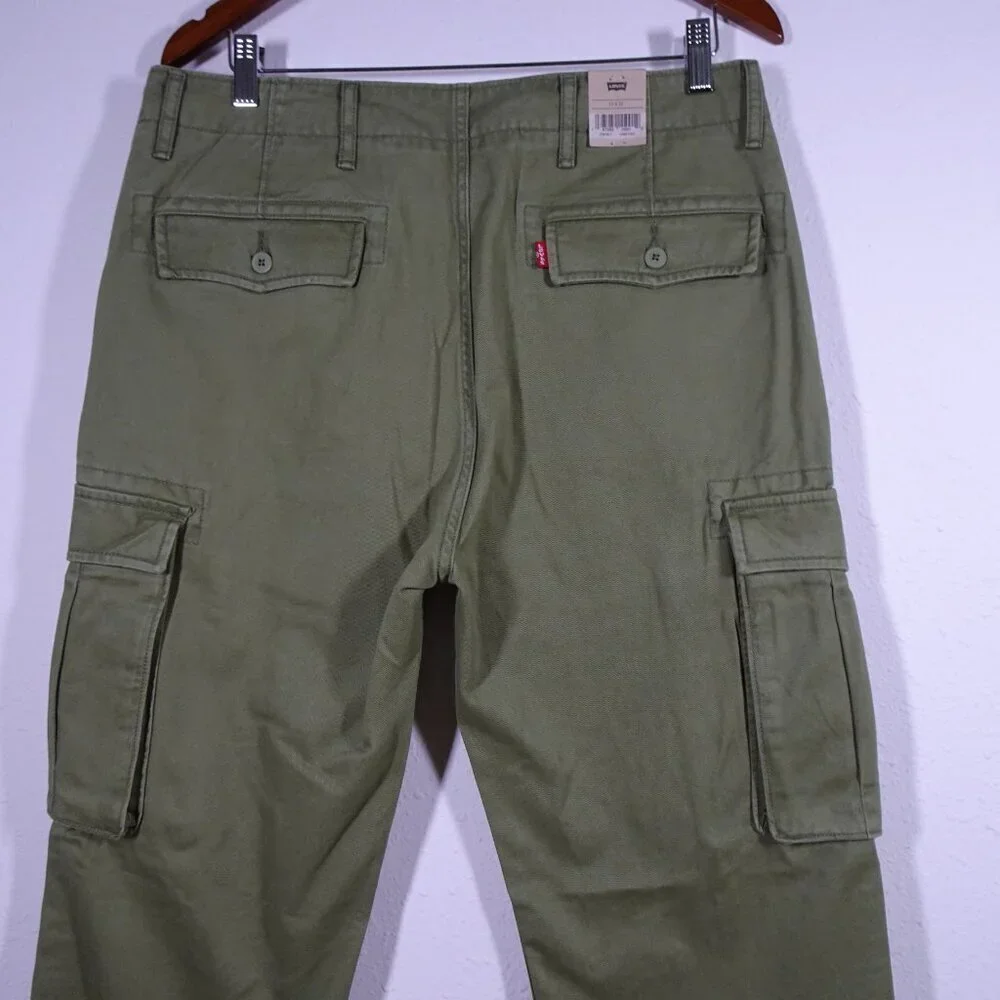 Levi's Ace Cargo Pants Men's Size 33x32 Green Cotton Relaxed Taper